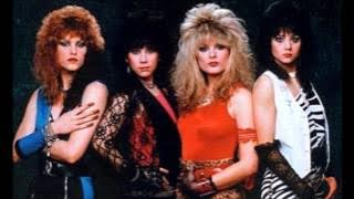 Poison Dollys - Love Is For Suckers