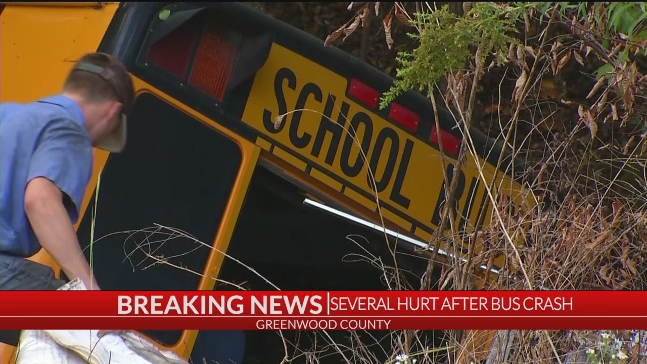 7 News at 7: 13 hurt after school bus crashes in Greenwood County - YouTube