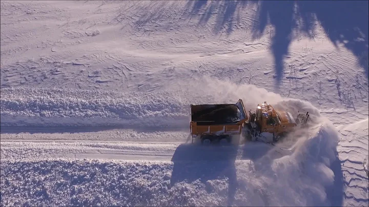 Drone / Snow Plow (Driver: Devin Bannister /Elgin)