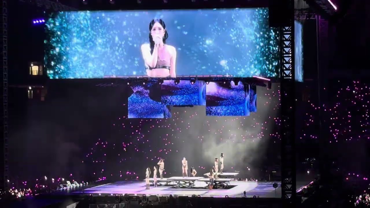 TWICE - MARS IN HONG KONG | THIS IS FOR WORLD TOUR