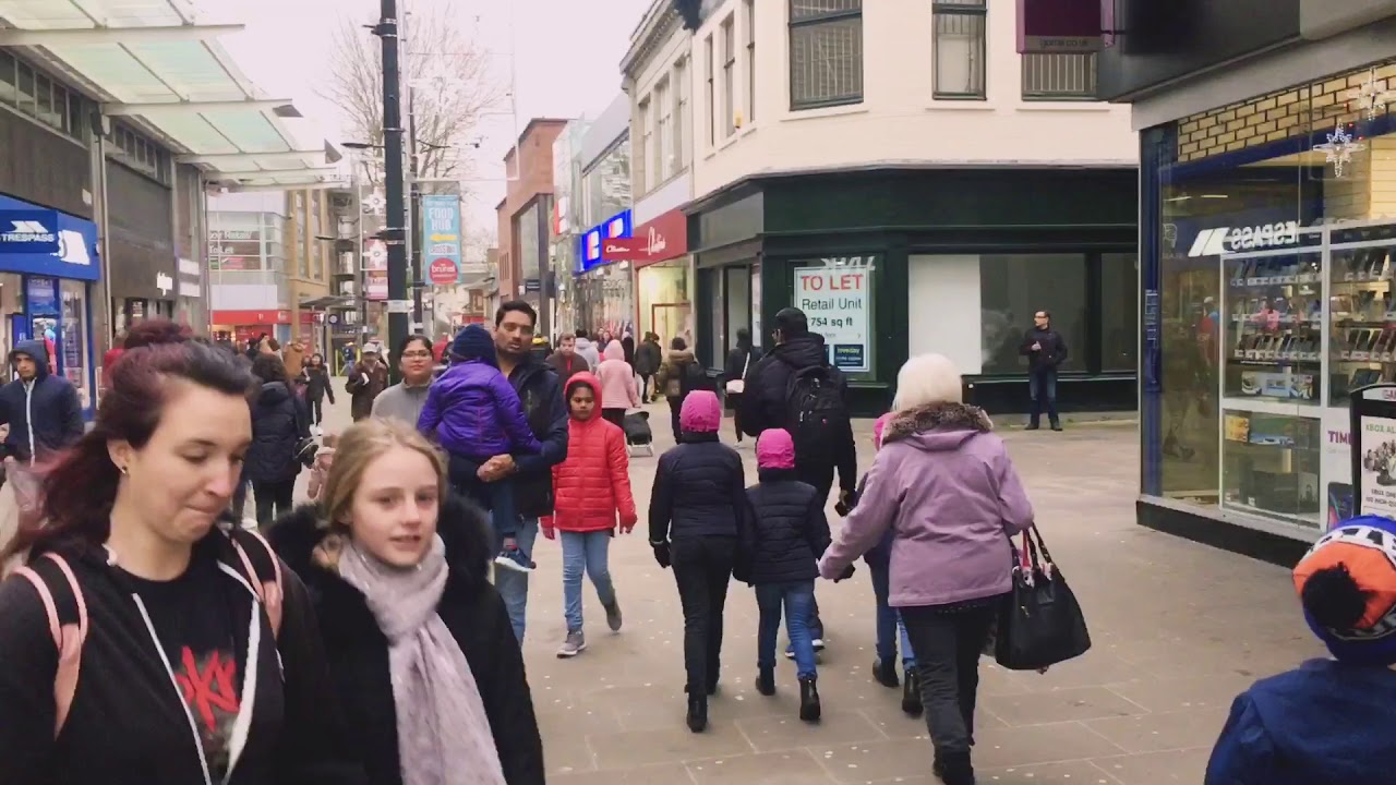 Swindon Town Centre : United Kingdom - YouTube