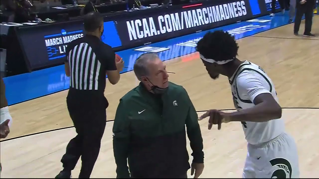Tom Izzo Gets Into A Heated Discussion With Gabe Brown