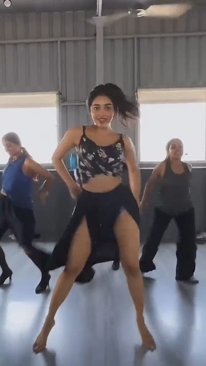 aasa kooda dance cover 😲💯 #remix #music #song #love #dj #bottl #brakingnews #tumbler #subscribe