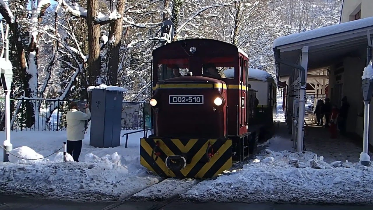 Narrow gauge D02-510 entering Lillafüred tunnel