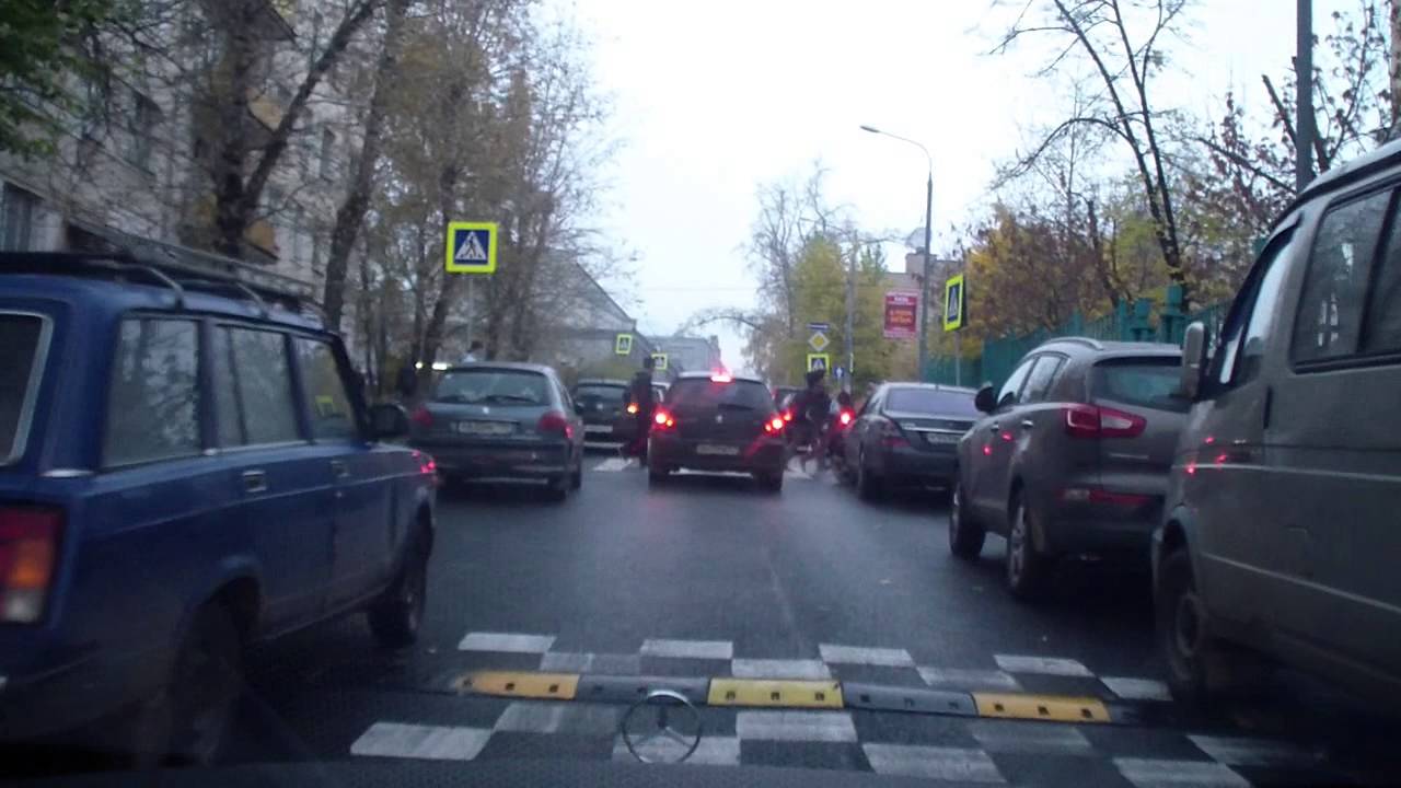 Официальный служебный автомобиль Официальный служебный автомобиль