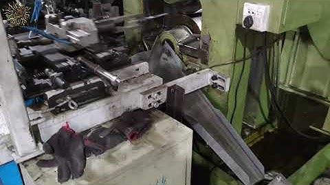 Automatic robot transversal flattening rolling machine for steel cutlery