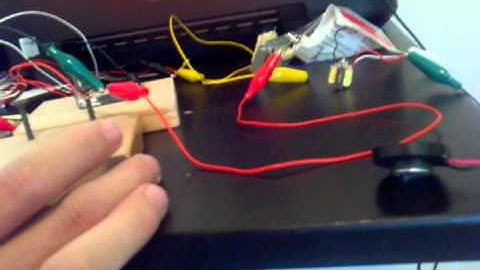 negative resistance audio oscillator