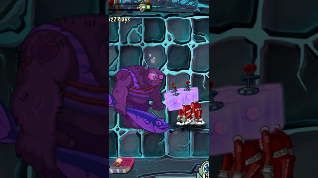 Holo-Head Zombie Vs. Baby Face Gargantuar/ Plants Vs. Zombies 2