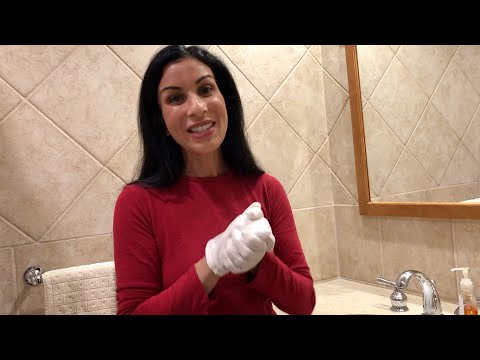 Video: Mask To Hydrate Hands After So Much Washing