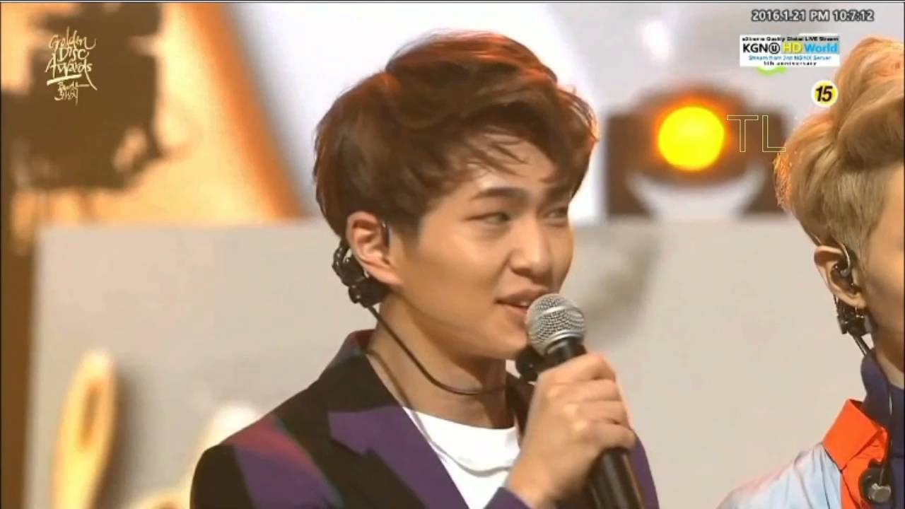 SHINee's second award GDA 160121