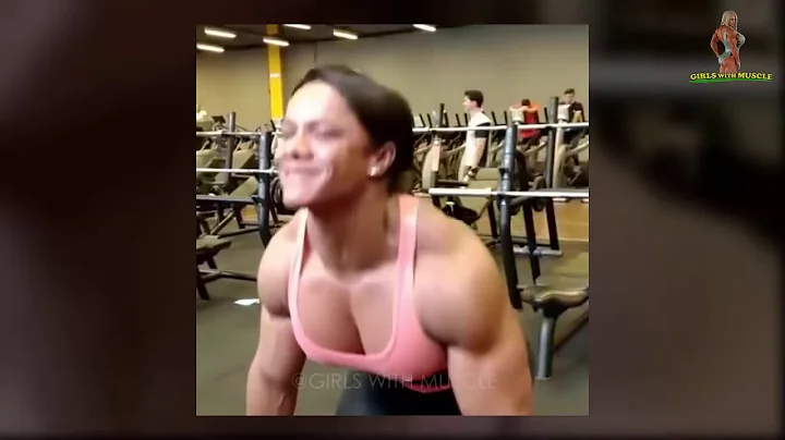 Massive Female Muscles   Laine Costa aka Elaine Ch...