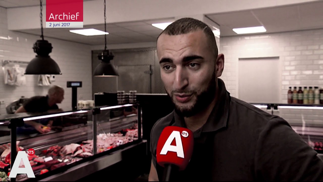 Amsterdam in 2017: Een stier aan de wandel