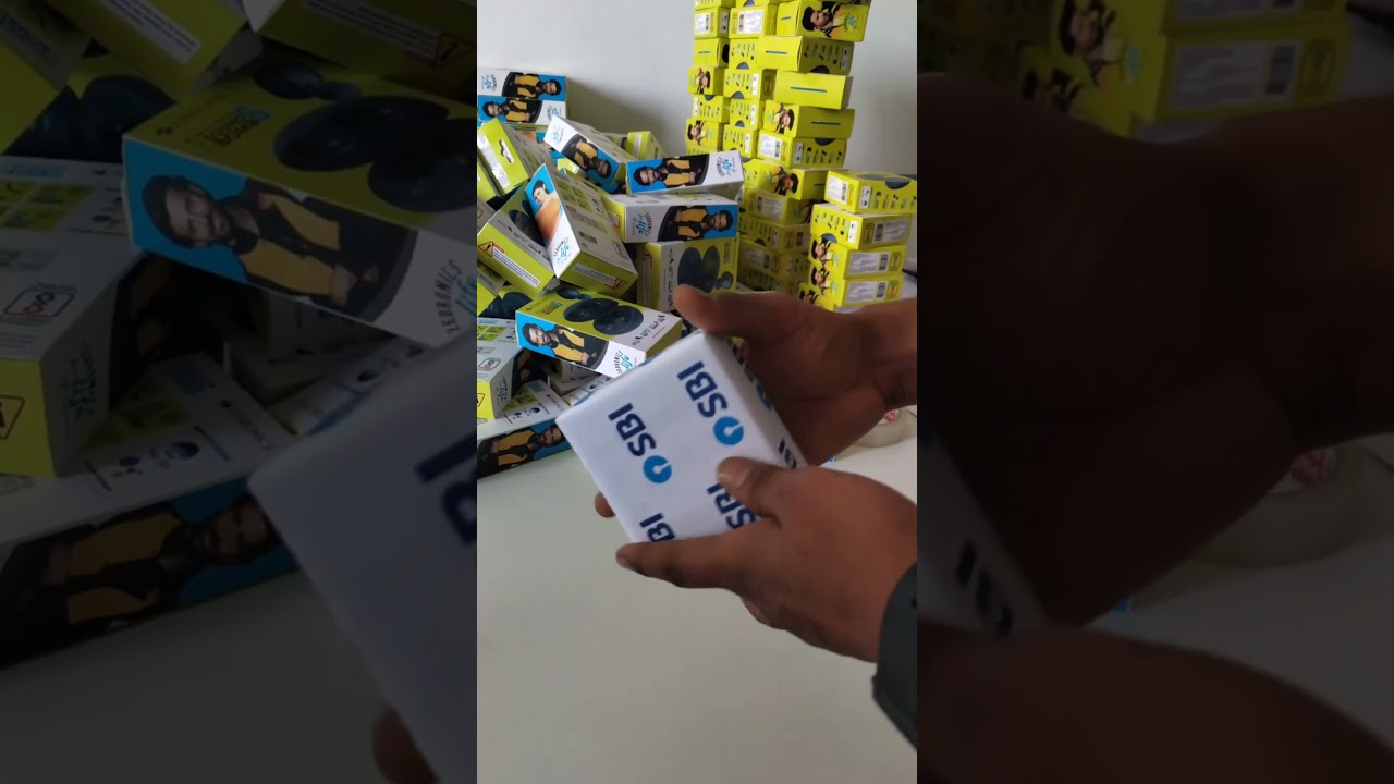 corporate gifts🎁 for creative colleagues