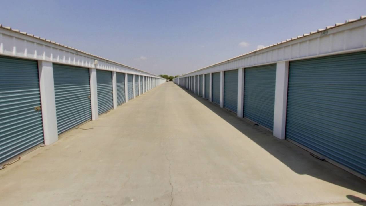 Santa Fe Mini-Storage | Hanford, CA | Self Storage