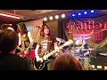 Capture de la vidéo Girlschool - Race With The Devil / Bomber ~ Trillians, Newcastle-Upon-Tyne - 8Th February 2023