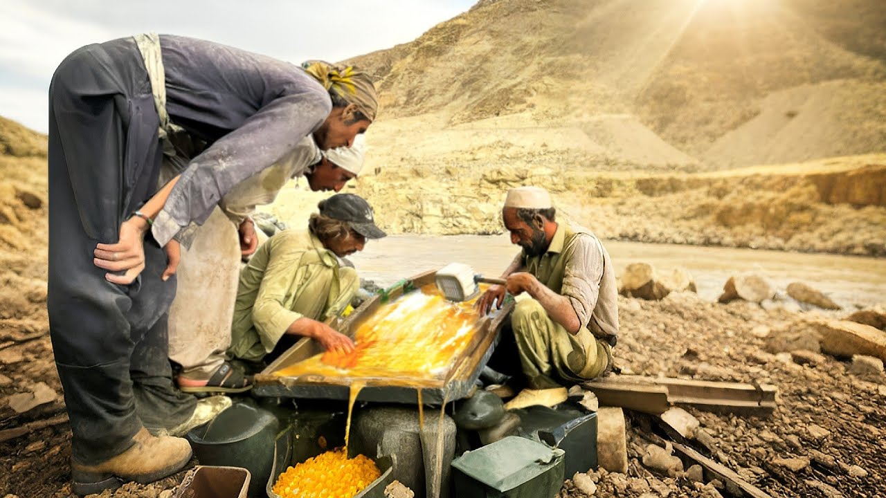 The Process of Traditional Gold Mining : ANCIENT Gold Mining Techniques 