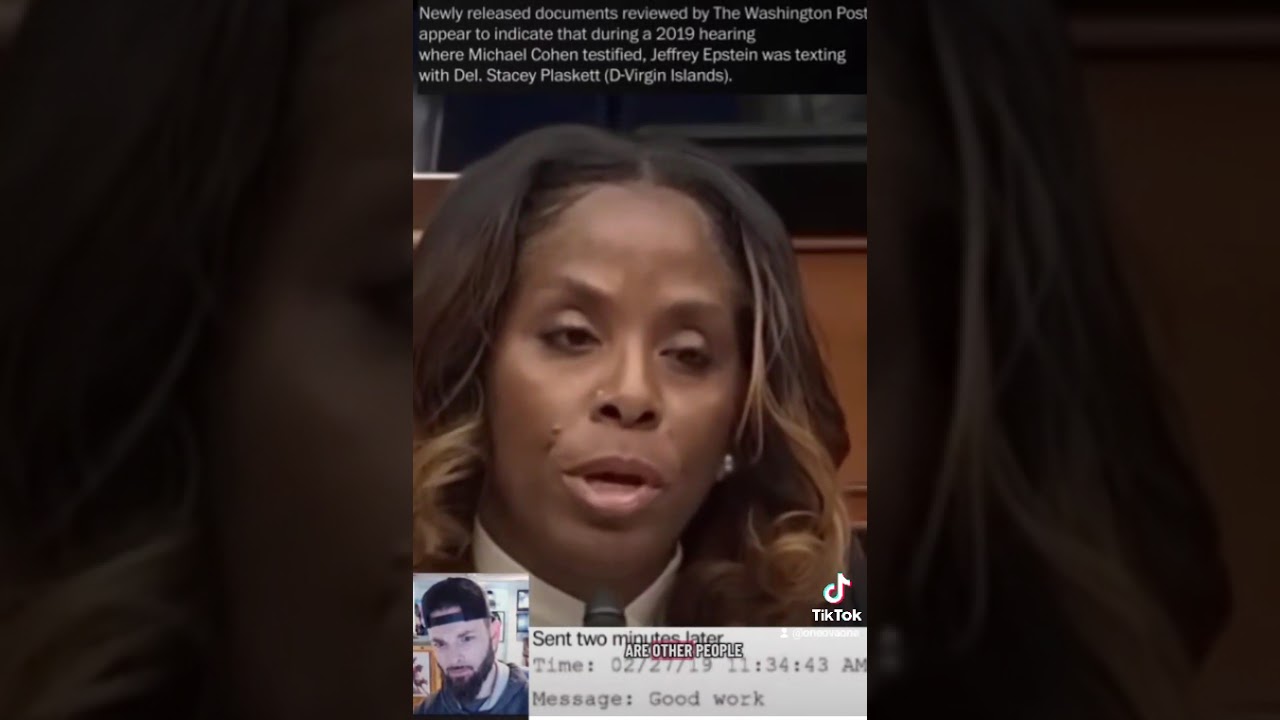 Джеффри Эпштейн общается с демократами во время слушаний в Конгрессе в 2019 году.