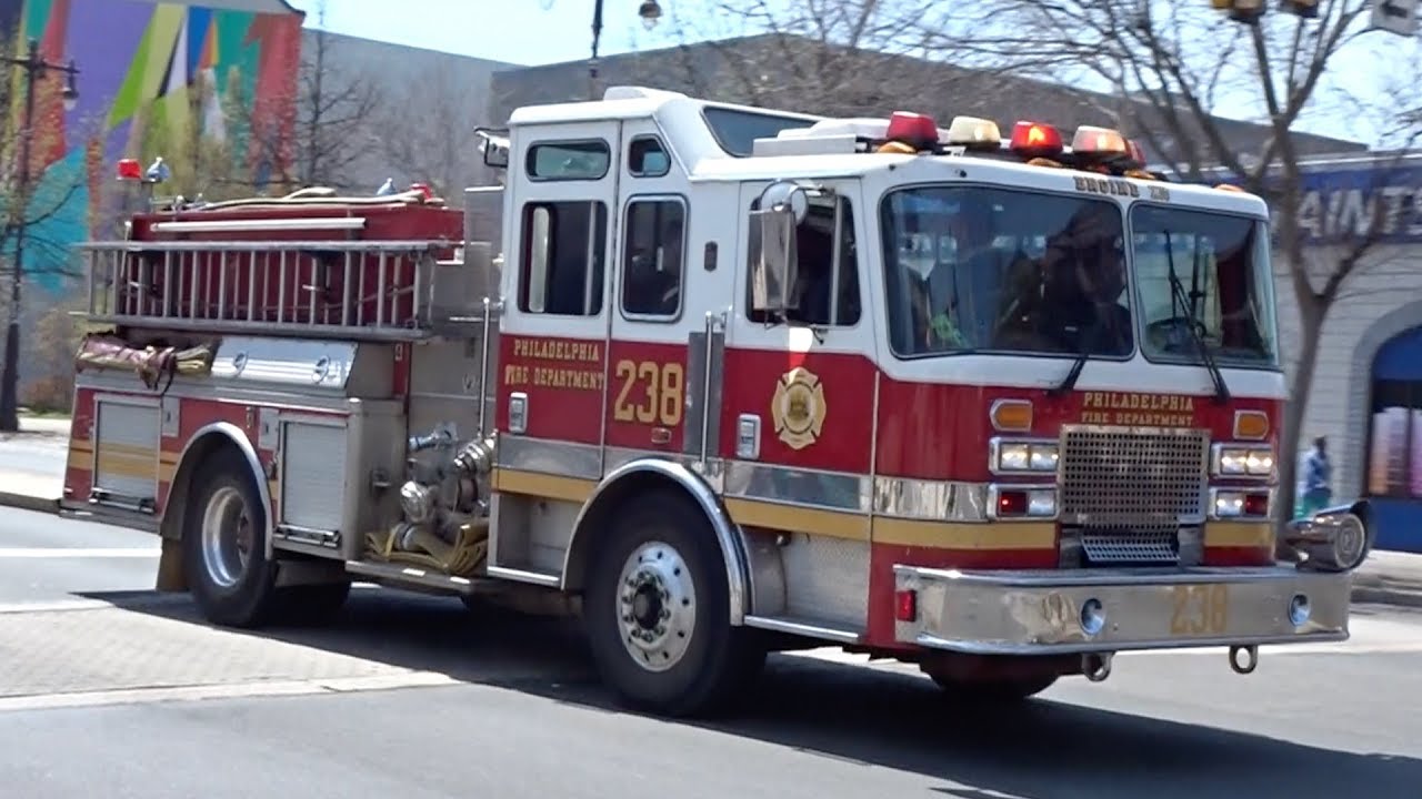 PFD Engine 10 Responding - YouTube