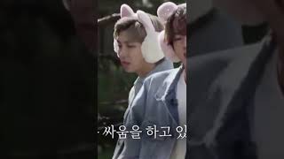 namjoon being clueless because his headphones weren't working 😭#namjoon#bts