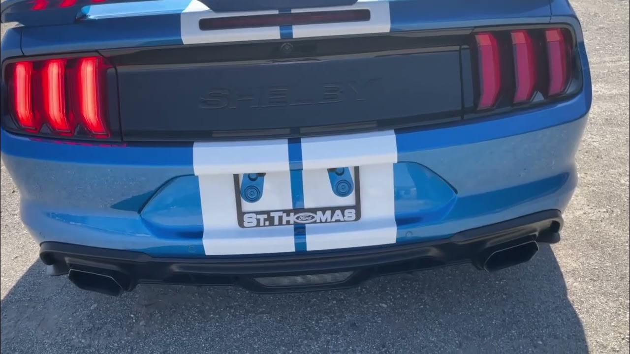 Turn Signals/Idling 2021 Ford Mustang Shelby Super Snake Speedster