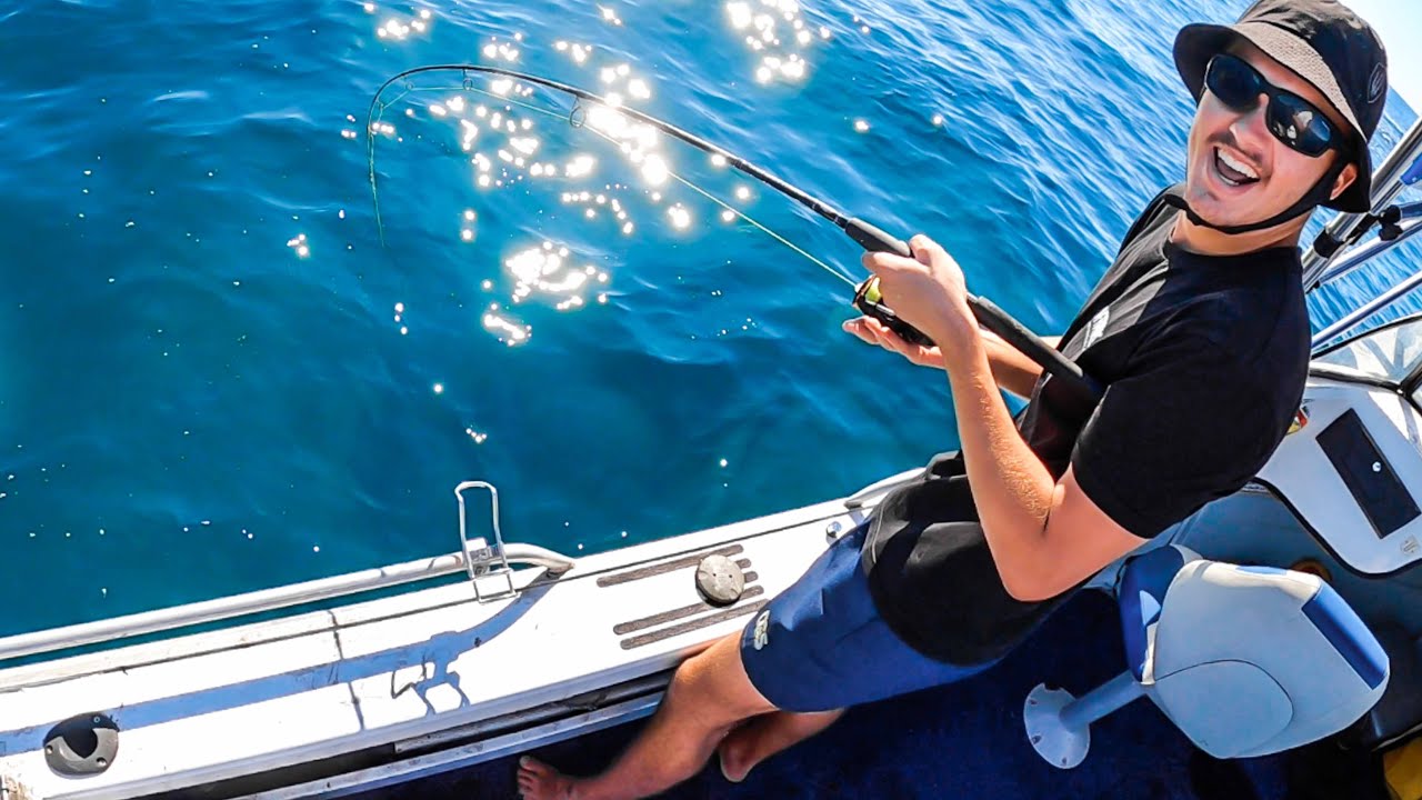 Hunting Tuna & Kingfish Mixed Bag Fishing With Mates YouTube