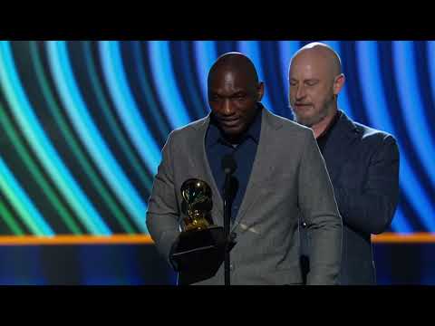 CEDRIC BURNSIDE Wins Best TRADITIONAL BLUES ALBUM For ‘I BE TRYING’ | 2022 GRAMMYs Acceptance Speech