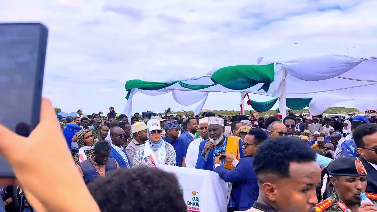 SO DHAWAYNTII UGAAS  GUUD   EE GADABUURSI.  UGAAS ABDIRASIID UGAAS ROOBLE UGAAS DOODI 