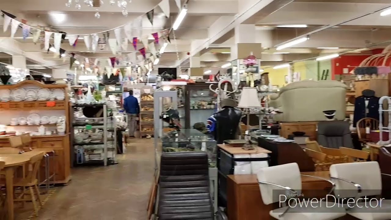 Exploring A Huge Antique And Vintage Warehouse Norwich January 2020