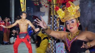 Sampai Kepanasan Pengibing Buka Baju Joged Bumbung