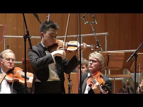 2016 Prizewinners' Orchestra Concert - Ziyu He (China)