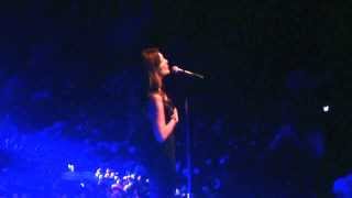 Natasa Theodoridou "ti mou sumvenei" LIVE 8/11/13