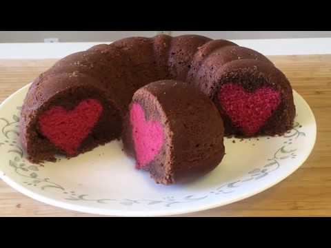 Video: Hvordan Bake En Hidden Heart Cupcake