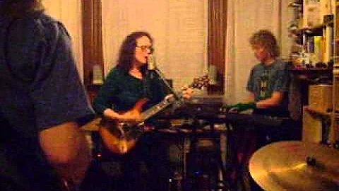 Deb Nic Larry w/ Elisa Welch and Mark Karan "Legen...