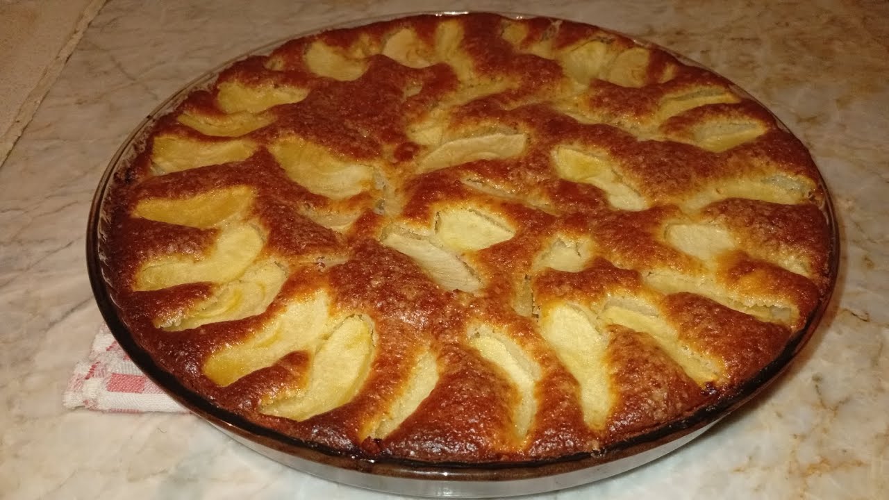 طريقة صنع كيك بالتفاح 🍏 بطريقة سهلة و بسيطة 