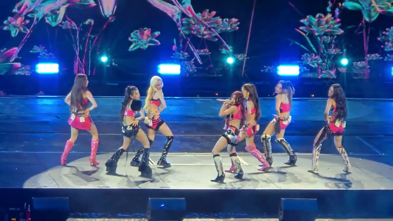 Snooze - 4EVE #XOXOmultiverseConcert