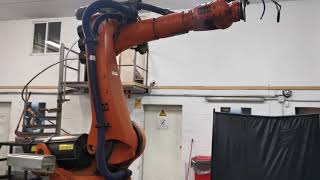 Kuka Roboter KR 240-2  full speed test at Eurobots