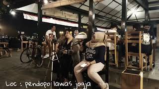 Yang Main Gitar Cewek Yang Bawain Lagu  Korban Janji Guyon Wan