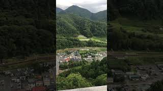 山寺から見たJR仙山線