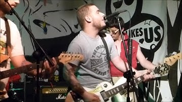 LAZY CLASS - (We are) Lazy Class