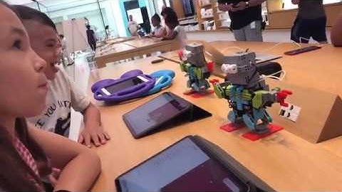 Coding Skills: Programming Robots with Swift Playgrounds