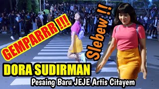 VIRAL DORA SUDIRMAN |  FONOMENA SUDIRMAN FASHION WEEK JEJE SLEBEWW !!