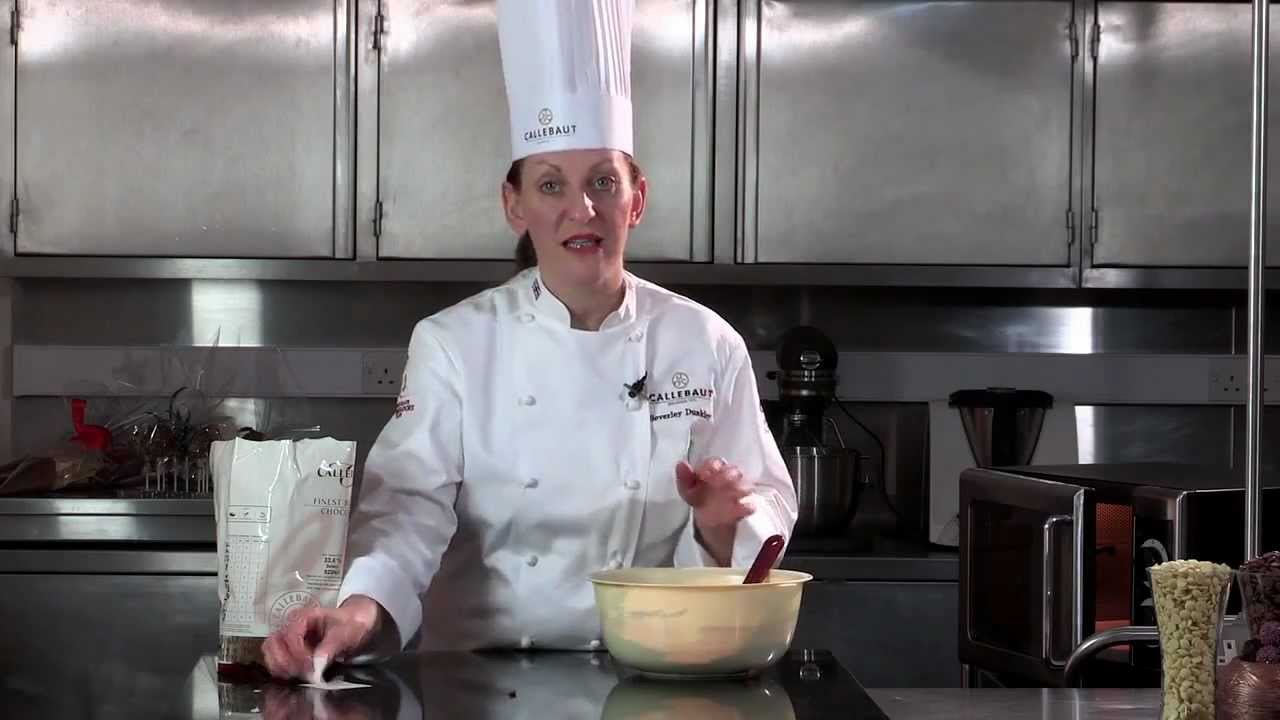 Chocolade tempereren in de magnetron  Callebaut Chocolade