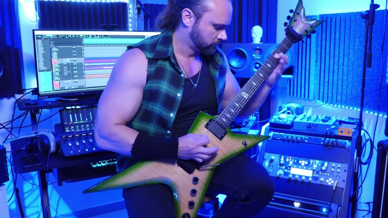 YouTubeでSerj Haller -  Invasionを視聴