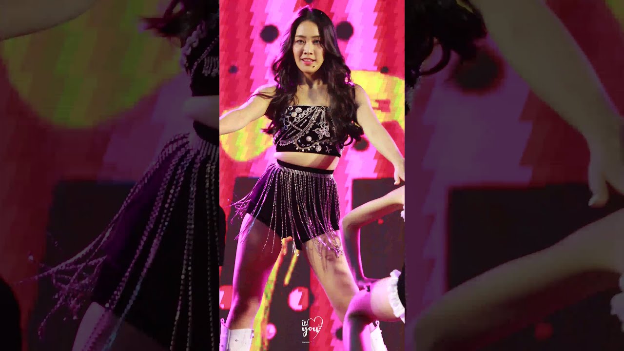 4K [FANCAM] 20211207 Mind 4EVE - ATLAS Debut Showcase (Booty Bomb)