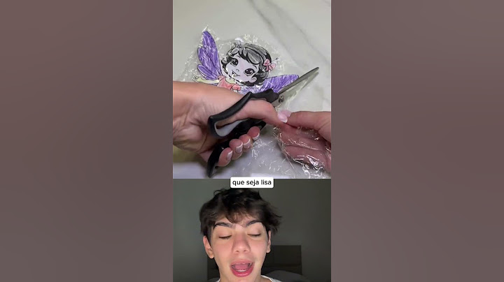 Transforme os desenhos do seu filho em estampas de camiseta usando plástico filme e ferro de passar!