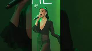 Aybüke Albere - Sana Değer Live