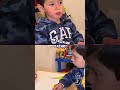 ¡Niños Dibujando y Comiendo! ¡Mira su Dibujo Increíble! #shorts