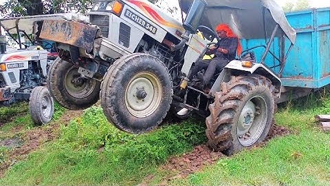 Eicher 551 vs Eicher 548 tractor stunt with fully loaded trolley video | Village2 Tractor