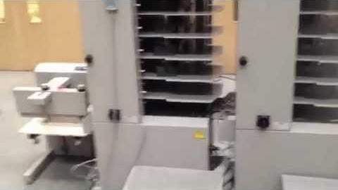 UHD Horizon 2001 VAC-100a+m B3 collator with ST-20 stacker