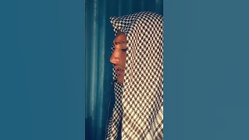 أول سورة الطارق بصوت يقارب من شيخ  مين ياتره